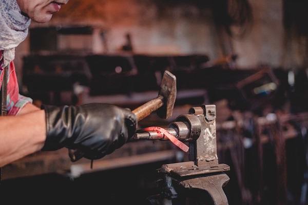 La professione del fabbro: di cosa si occupa e dove lavora