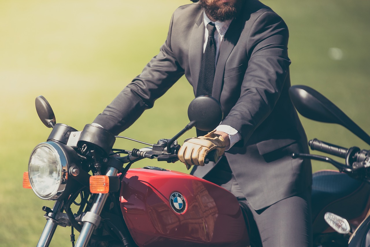 Moto, motorini e scooteroni: come MA Assicurazioni ti tutela